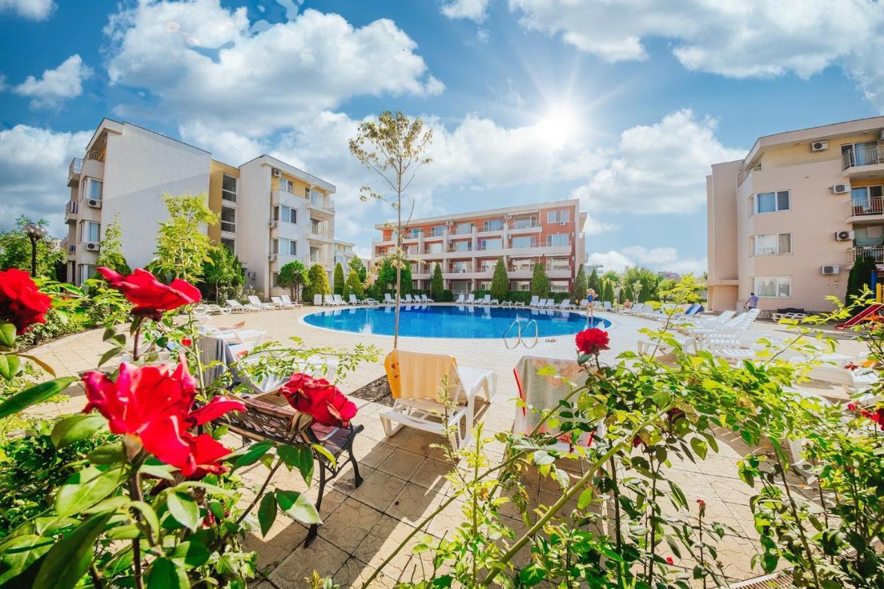 Nessebar Fort Club - Prestige Apartments Sunny Beach Eksteriør billede