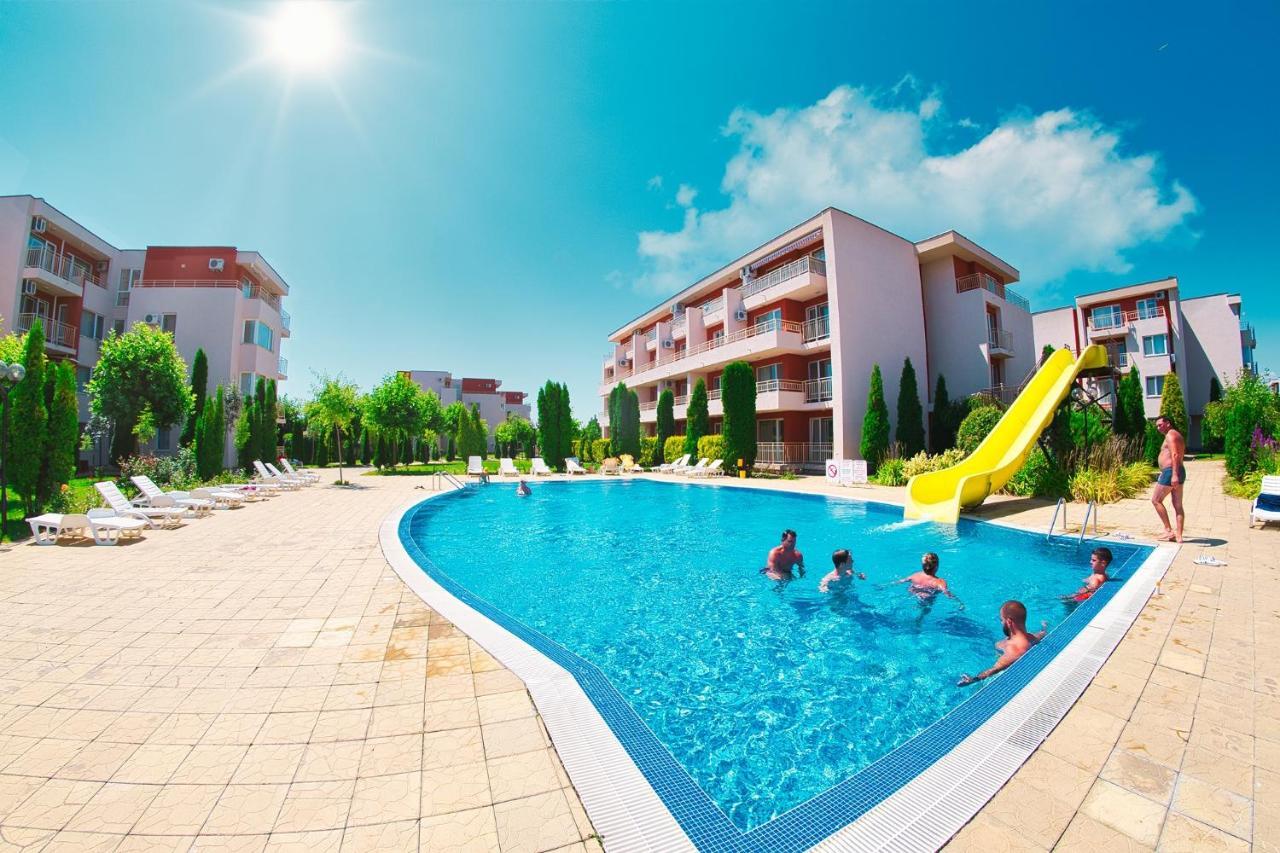 Nessebar Fort Club - Prestige Apartments Sunny Beach Eksteriør billede